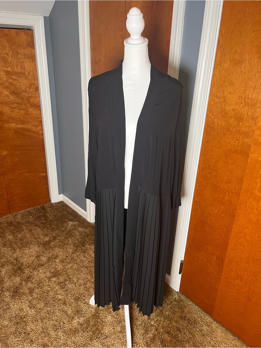 Zara Black Women's Long Open Shawl. Women’s size large, new with tags.